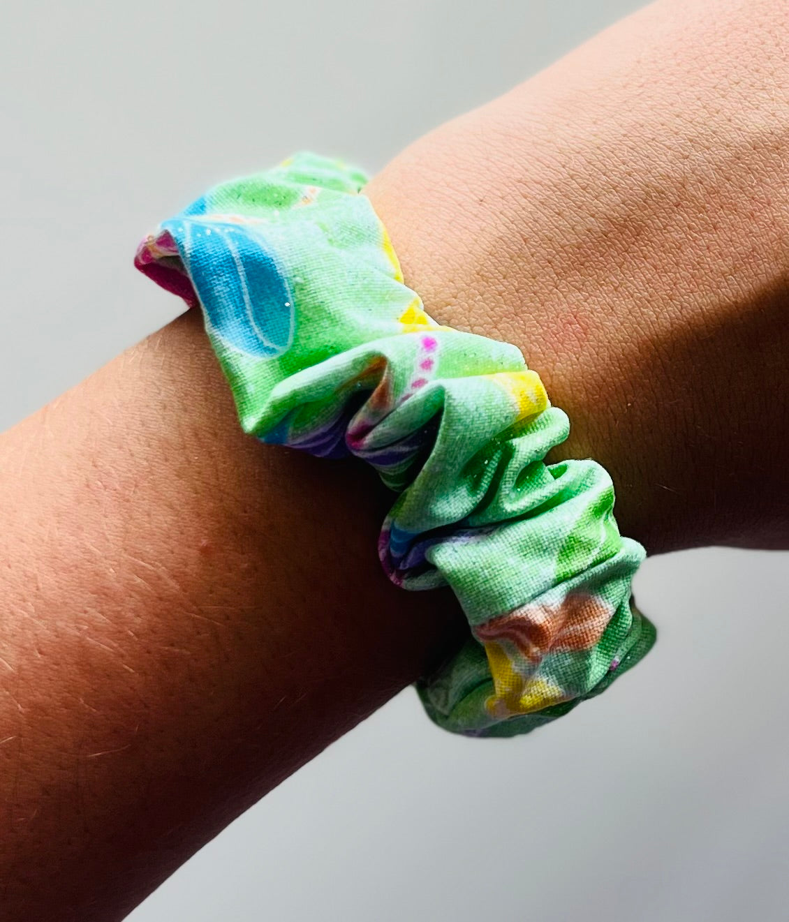 Dragon Fly Days Scrunchie