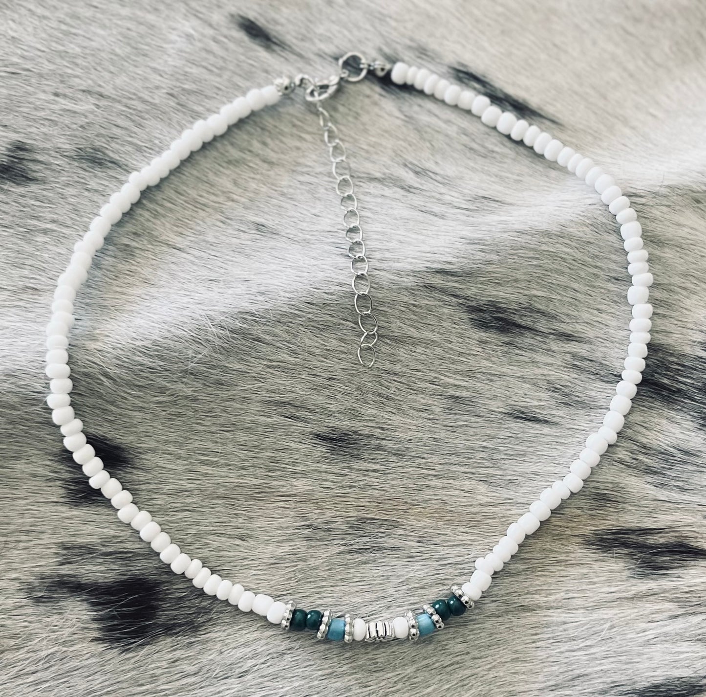Carrie Choker