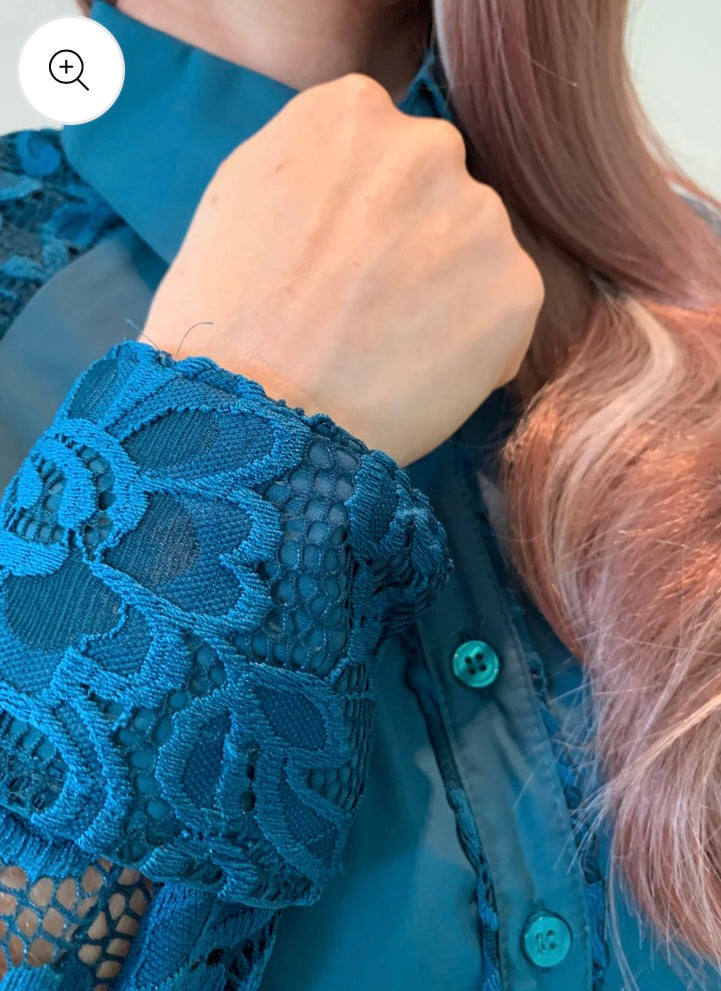 Brielle 1/2 Lace Western Shirt