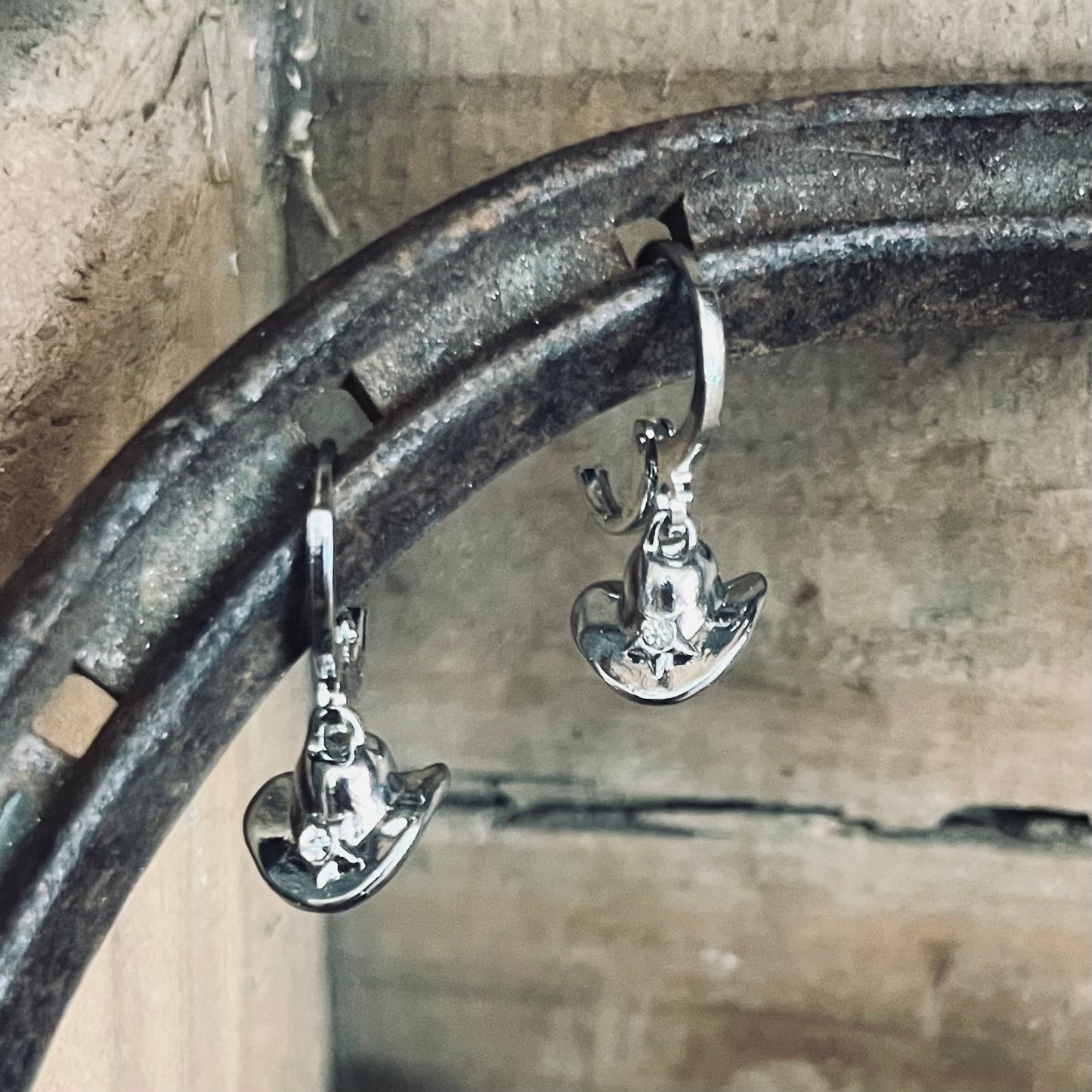 Wynonna Earrings
