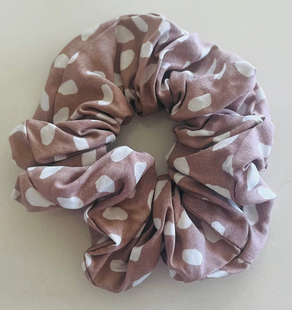 Mauve Polka Dot Scrunchie