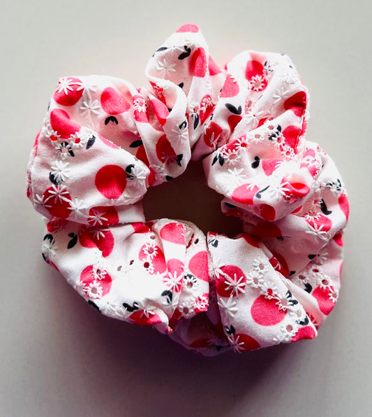 Broderie Apples Scrunchie