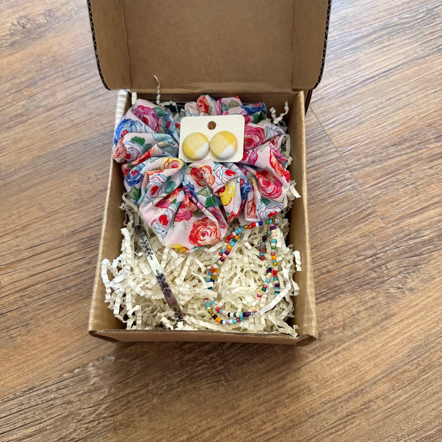 Ready to Gift Medium Box