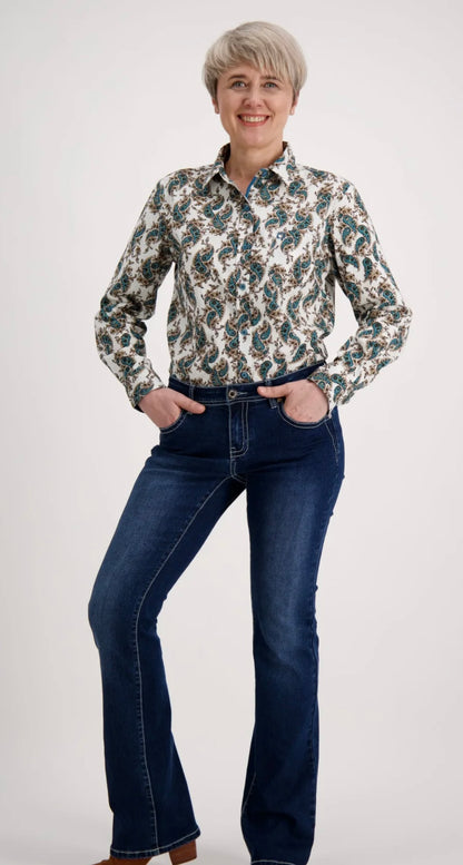 Women's Classic Cotton Long Sleeve Shirt with Front Pocket