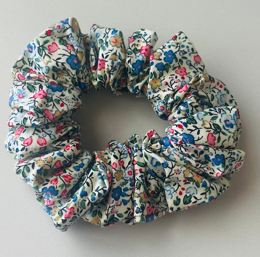 Iris Vintage Flowers Scrunchie