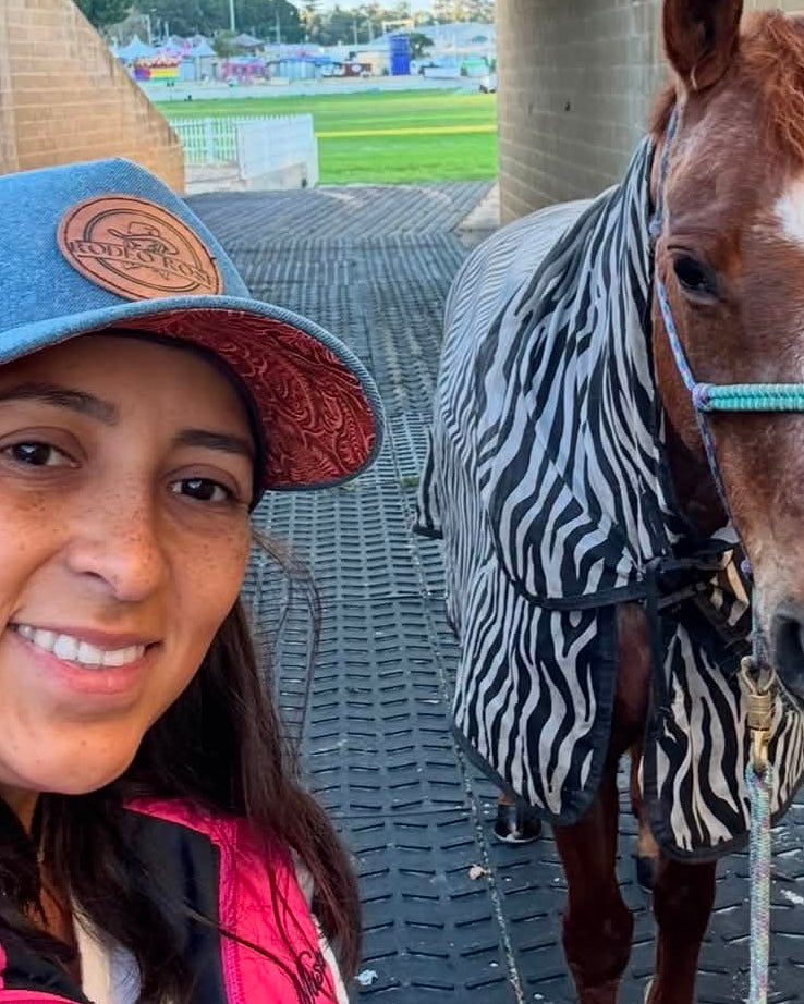 Angela Whelan horse photo